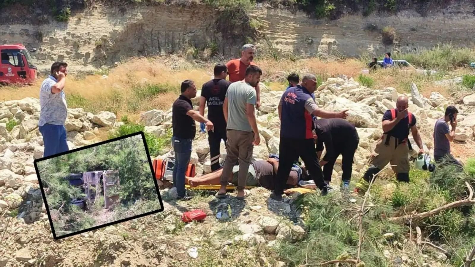 Kamyon Sarampole Yuvarlandi Hatay
