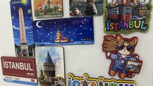 Hediyelik eşya olarak magnet vermek